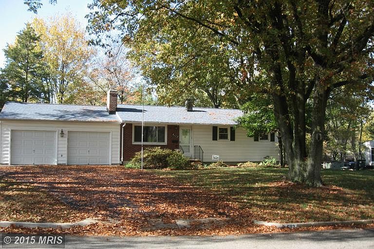 1st image of 6112 Leewood Dr