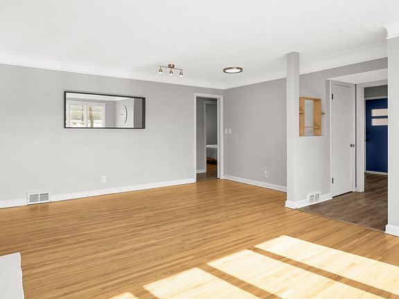 4th image of 647 Mill St