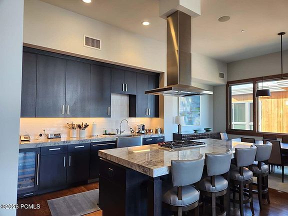 4th image of 7101 Stein Cir #611