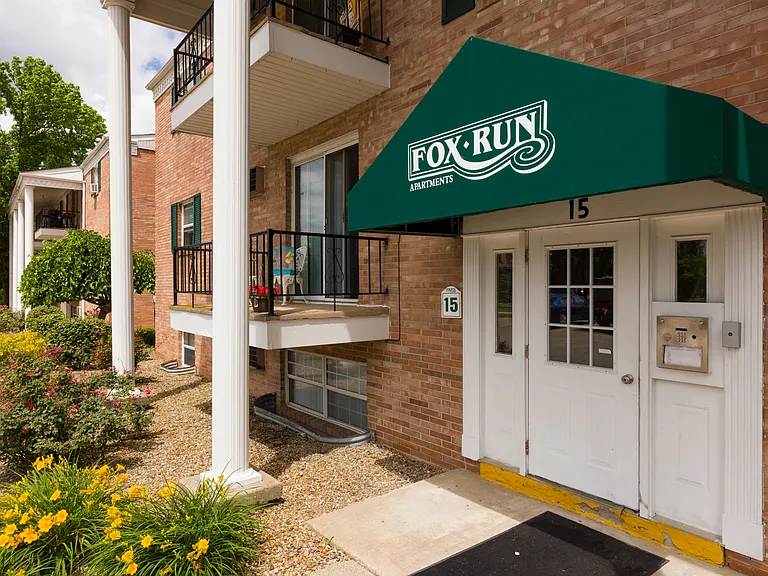 Fox Run Apartments — Photo 8