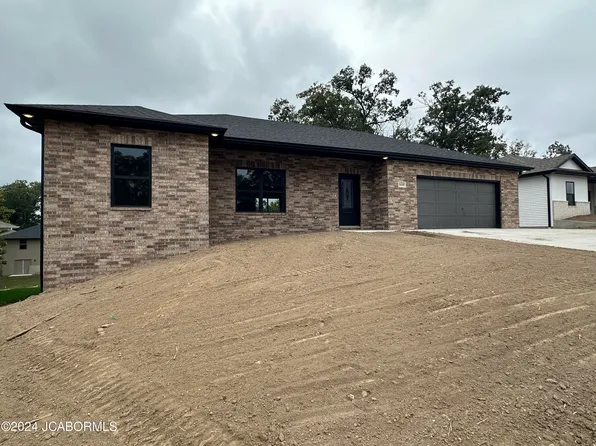 5410 Thornridge Dr, Jefferson City, MO 65109