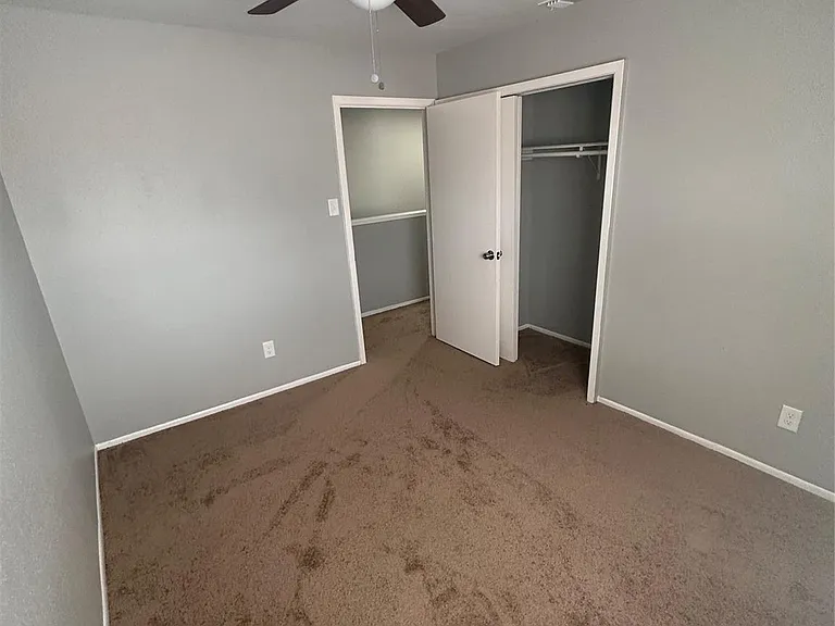 2327 Briarwest Blvd — Photo 11