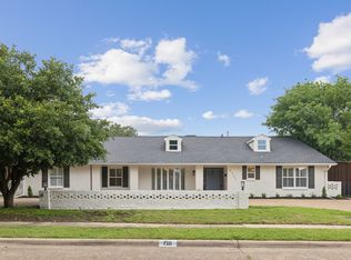 7111 Mimosa Ln, Dallas, TX 75230