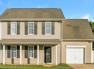 4009 Ranchview Ln, Charlotte, NC 28216