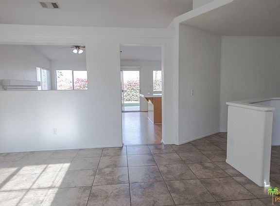 5th image of 30648 Bay Hill Ct