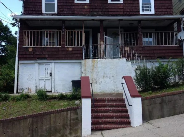 1226 Howard St #1, Peekskill, NY 10566