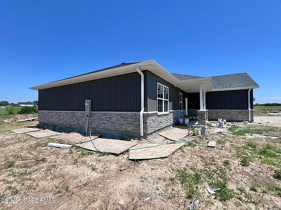 4th image of 2437 Kirk Dr