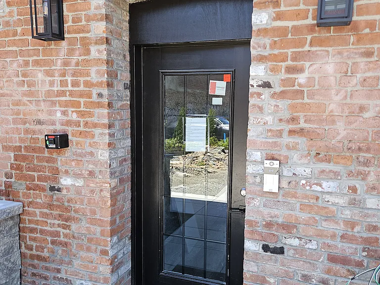 406 Main St #4 — Photo 35