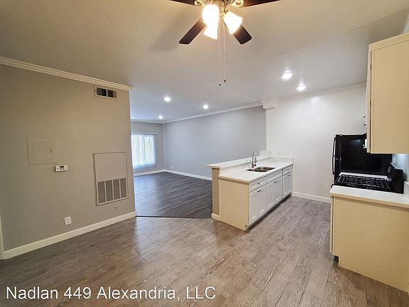 3rd image of 449 S Alexandria Ave #103