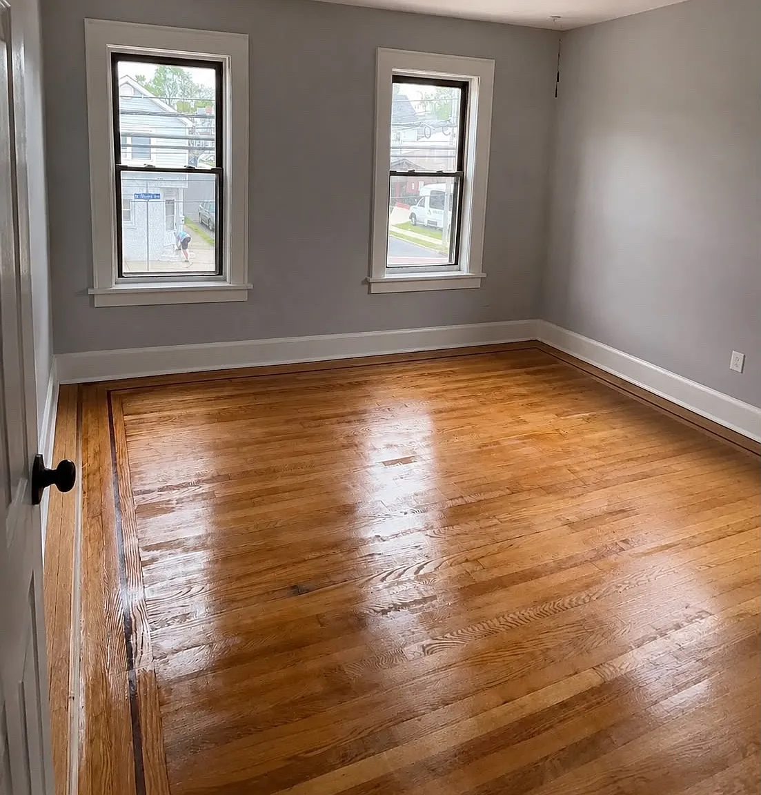 3 bed, $2,350 — Photo 1