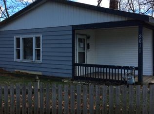 2611 Riverside Dr, Lake station, IN 46405