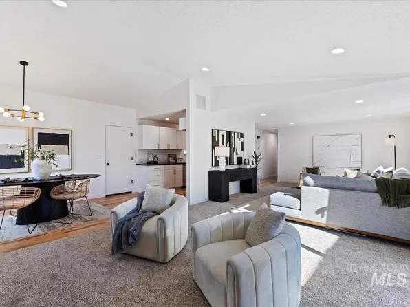 8321 W Goddard Rd, Boise, ID 83704