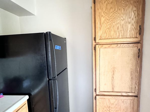 701 Greenwood Ave APT 4
