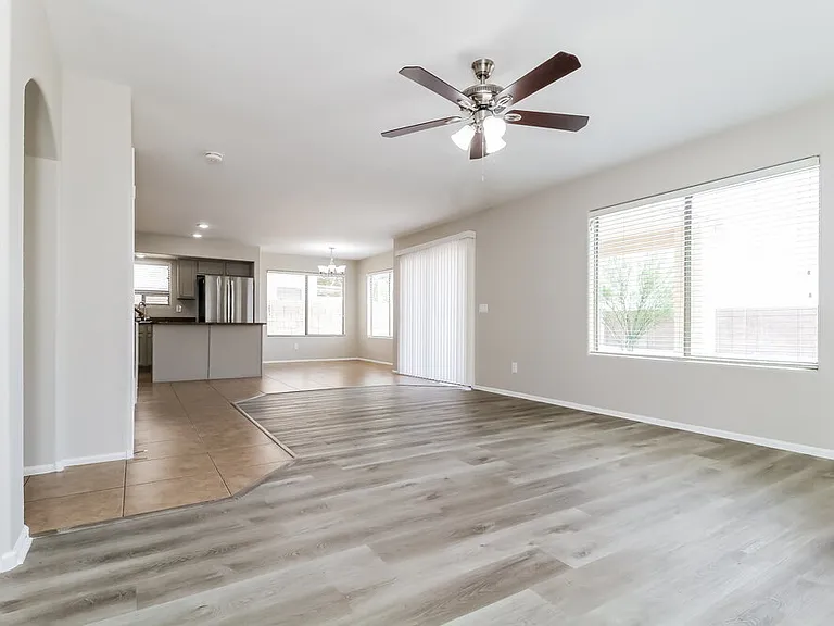 15853 W Diamond St — Photo 5
