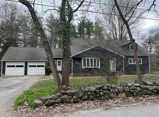 4 Pendexter Rd, Durham, NH 03824