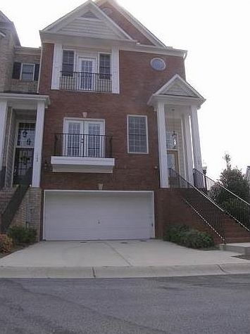 1st image of 105 Creekstone Ln SE