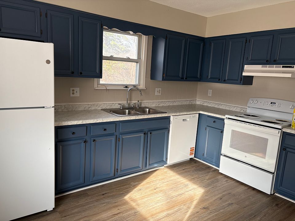 1st image of 1303 S Roseta Ave #1