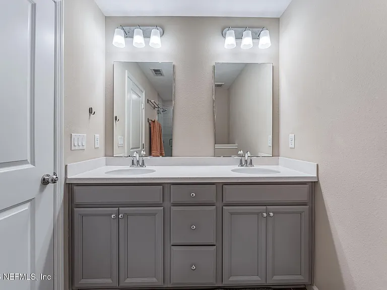 2639 Sandy Dune Dr — Photo 16