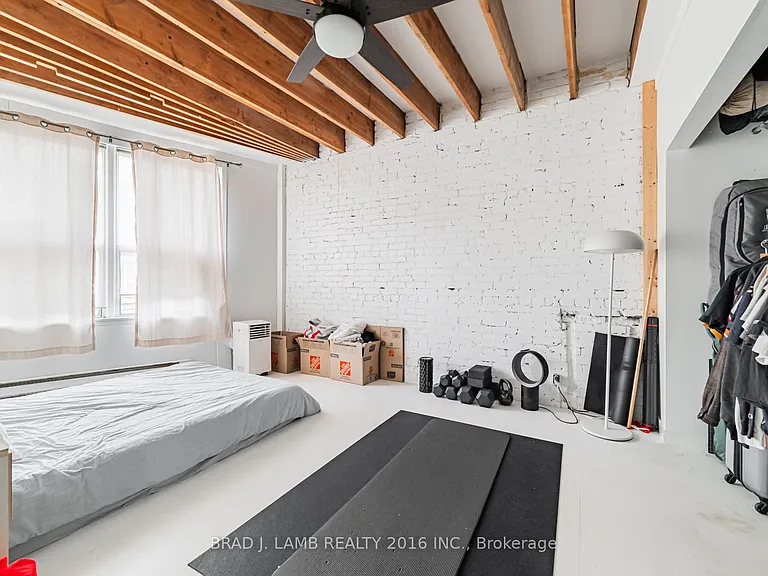 1457 Dundas St W #1 — Photo 7
