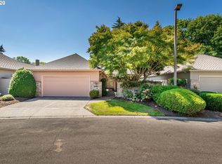 7490 SW Lakeside Loop, Wilsonville, OR 97070