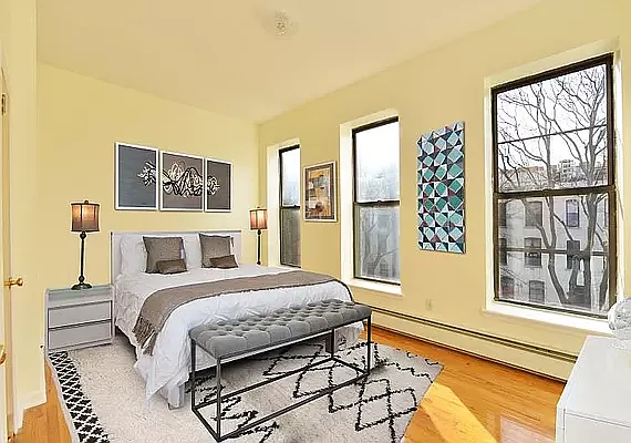 Rented by Buchbinder & Warren | media 2