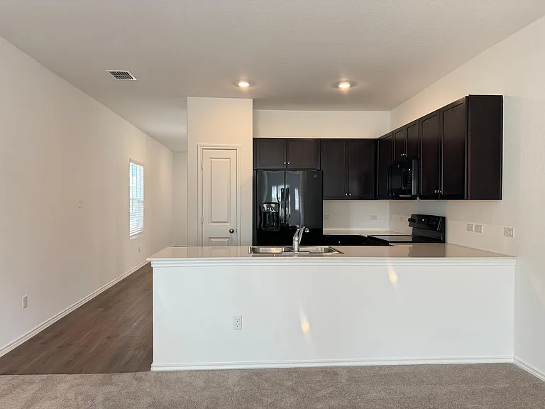 Spacious kitchen
