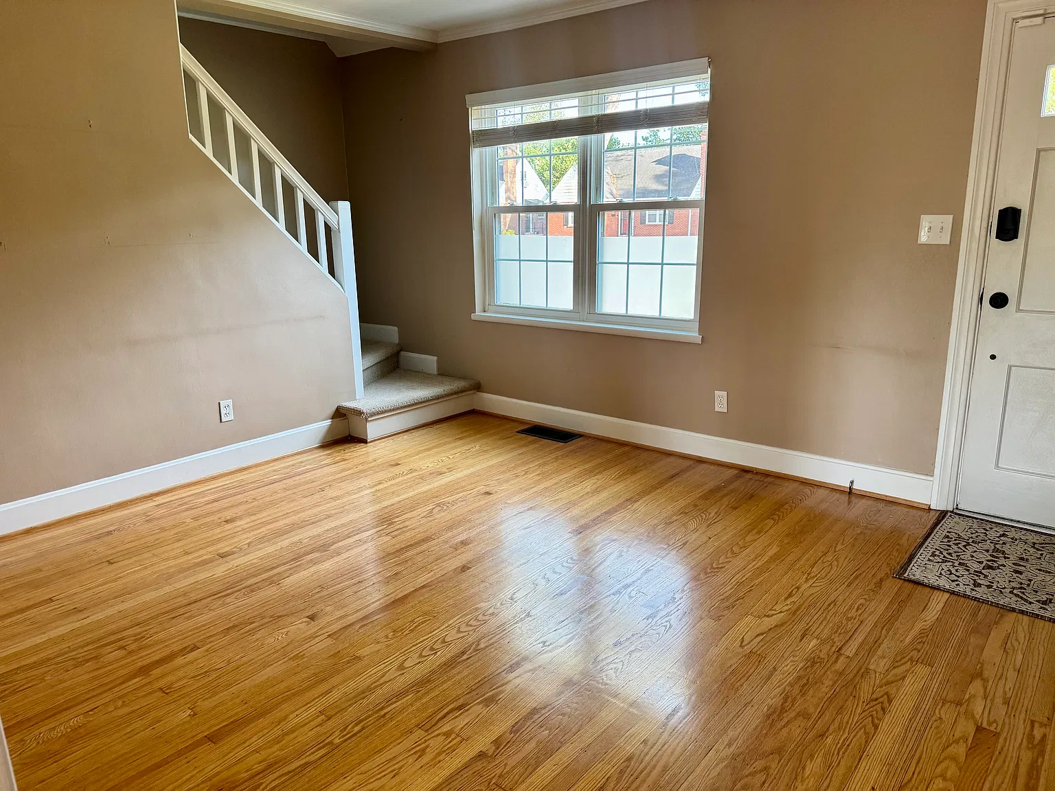 3 bed, 1725 sqft, $2,250 — Photo 4