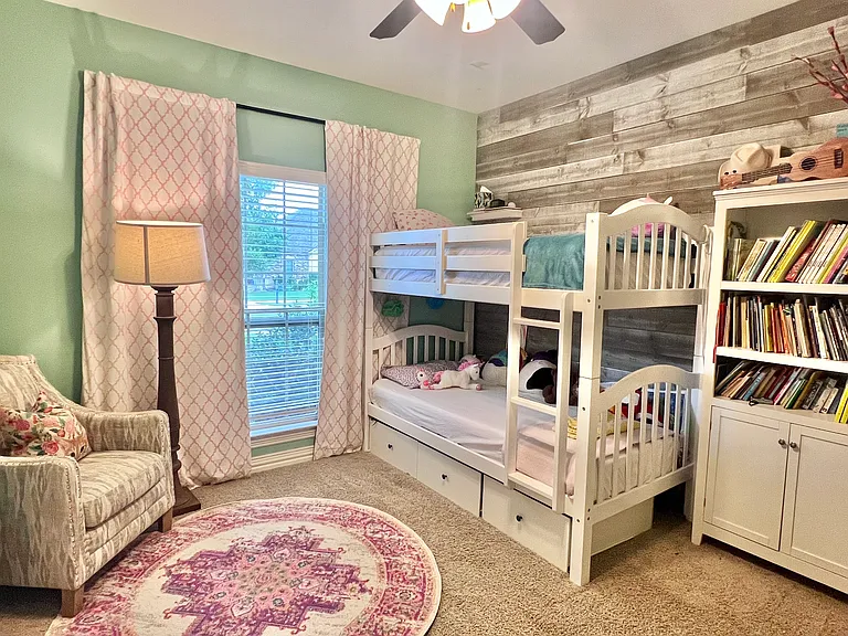 525 Marlin Dr — Photo 17