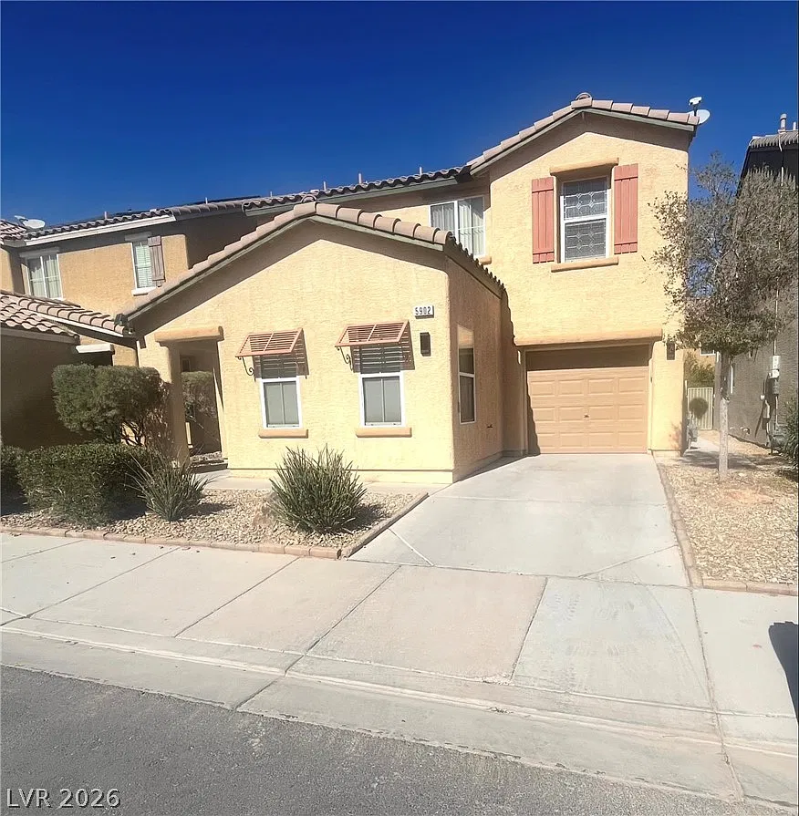 4 bed, 3.0 bath, 1615 sqft, $2,300 — Photo 1