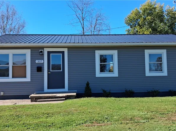 317 S King St, West Lafayette, OH 43845