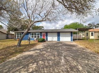 324 S 8th St, Aransas Pass, TX 78336