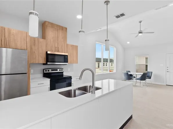 3506 Valencia #1, Weslaco, TX 78596