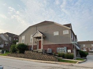 1970 Oxley Cir, Naperville, IL 60563