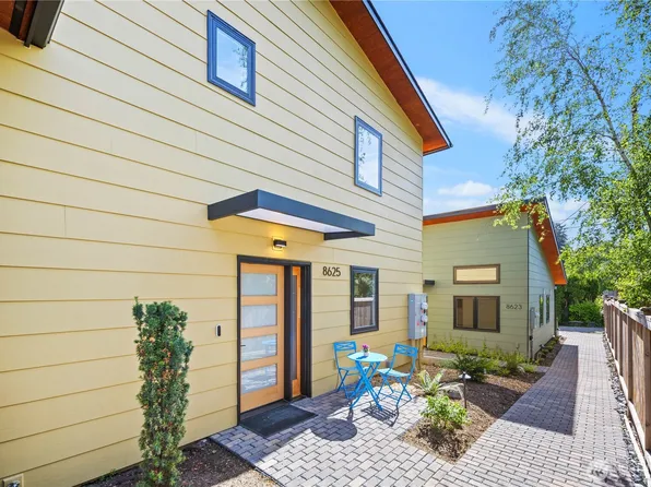 8625 30th Avenue SW, Seattle, WA 98126