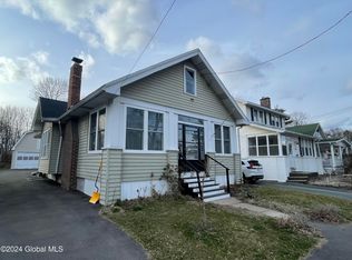 27 Coolidge Ave, Troy, NY 12180