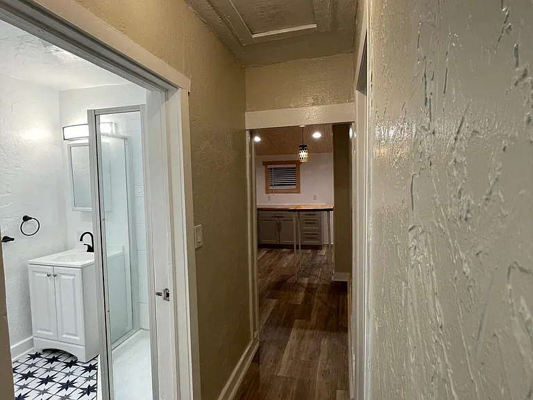 1380 Tioga Ave — Photo 8