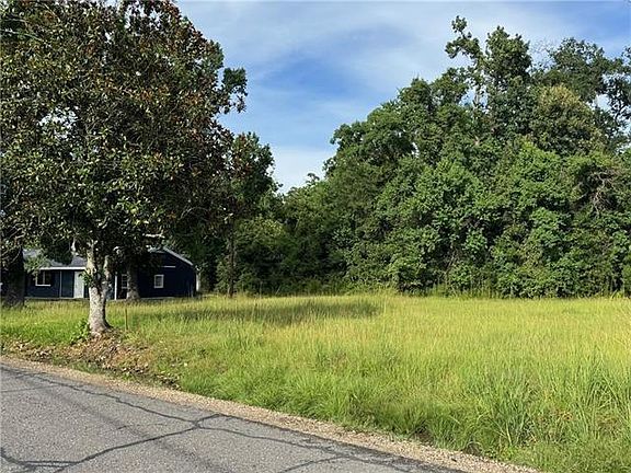 3rd image of 32882 Lower Rome Rd