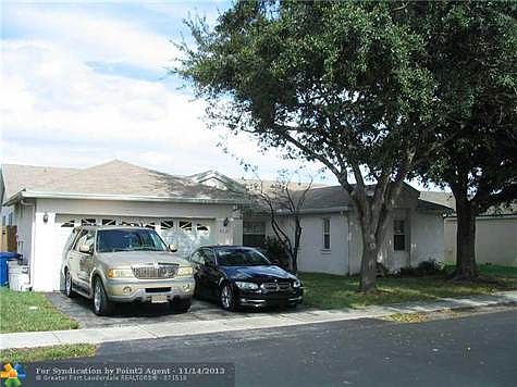 3rd image of 9537 NW 52nd Mnr