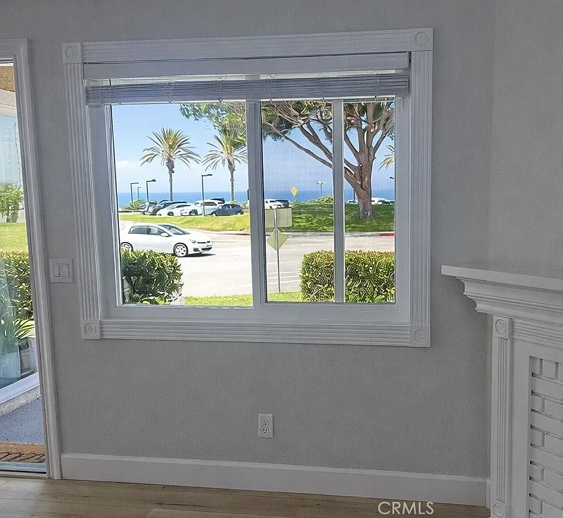 3 bed, 1235 sqft, $6,900 — Photo 1