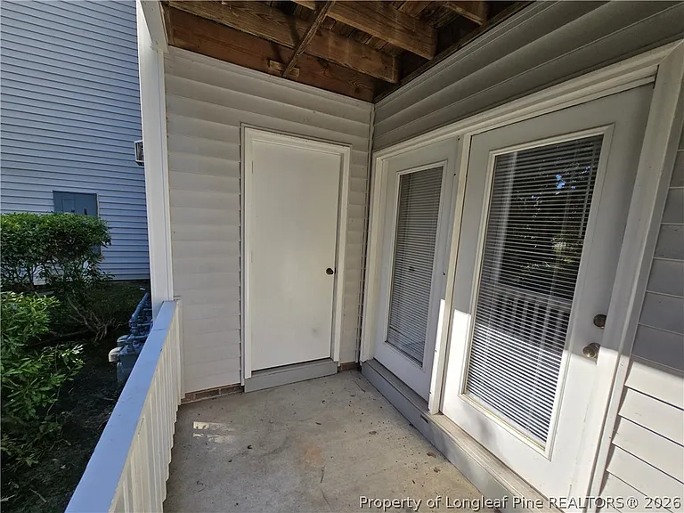 267-1 Waterdown Dr — Photo 38