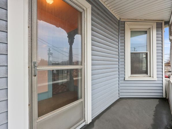 bridgeport-connecticut-448357353 picture