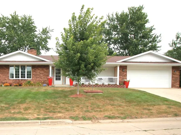 509 Jackson St, Bedford, IA 50833