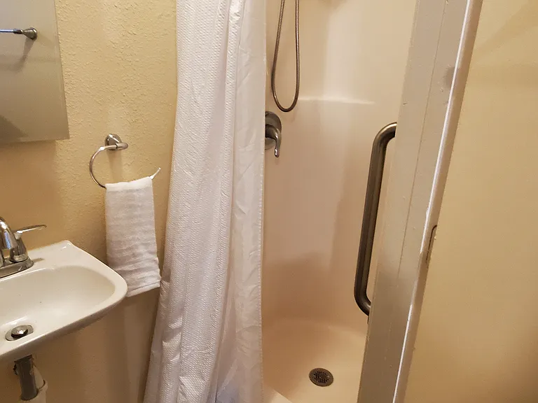 1643 Sunset Point Ct — Photo 11