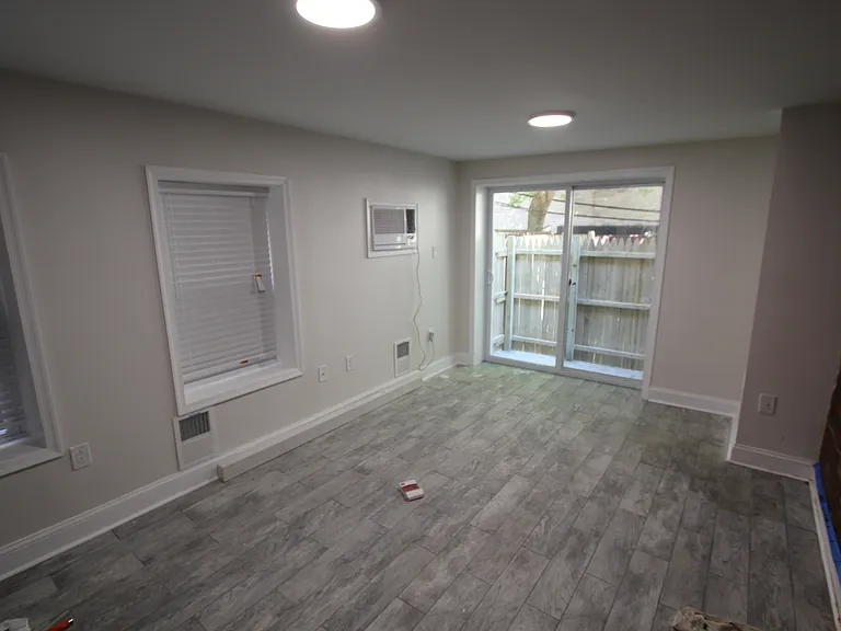 729 S 16th St #1R — Photo 3