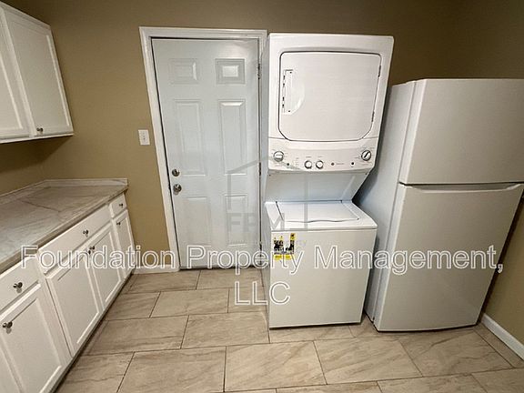 5th image of 2025 Swift St
