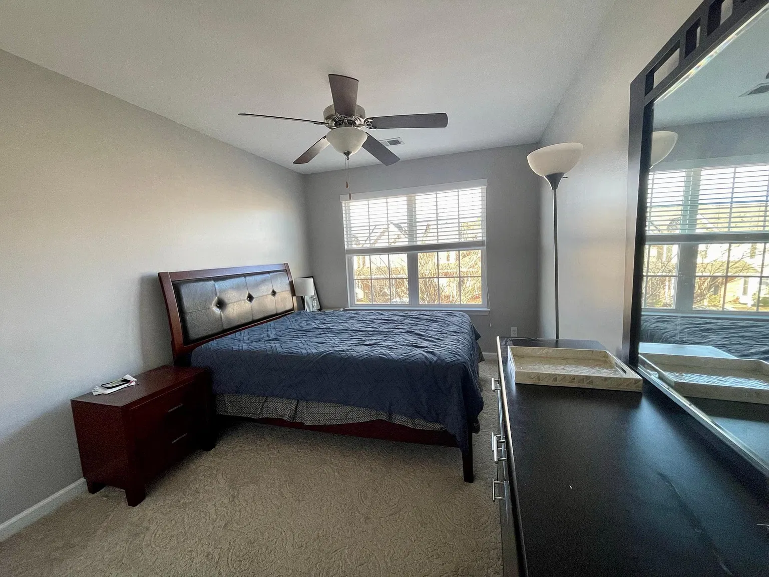 3 bed, 2.5 bath, 1836 sqft, $2,250 — Photo 4