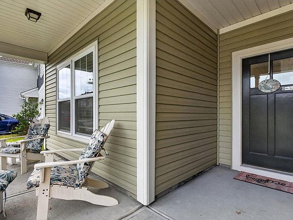 5th image of 616 Snow Owl Dr