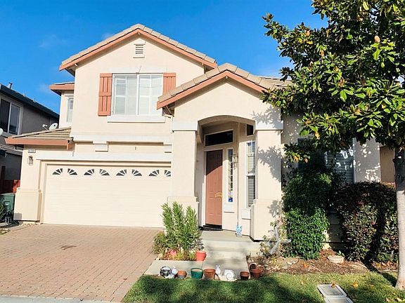 2nd image of 34389 Grand Canyon Dr