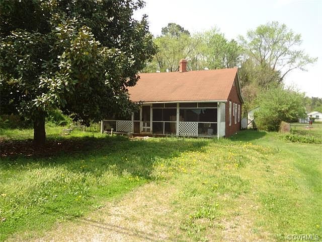 1st image of 8 Forest Ave
