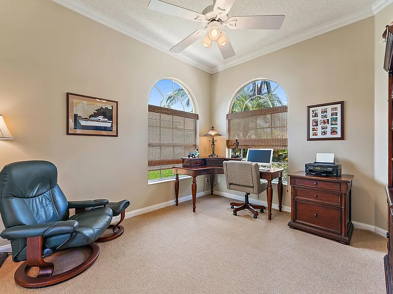 8485 SE Palm Hammock Ln — Photo 7